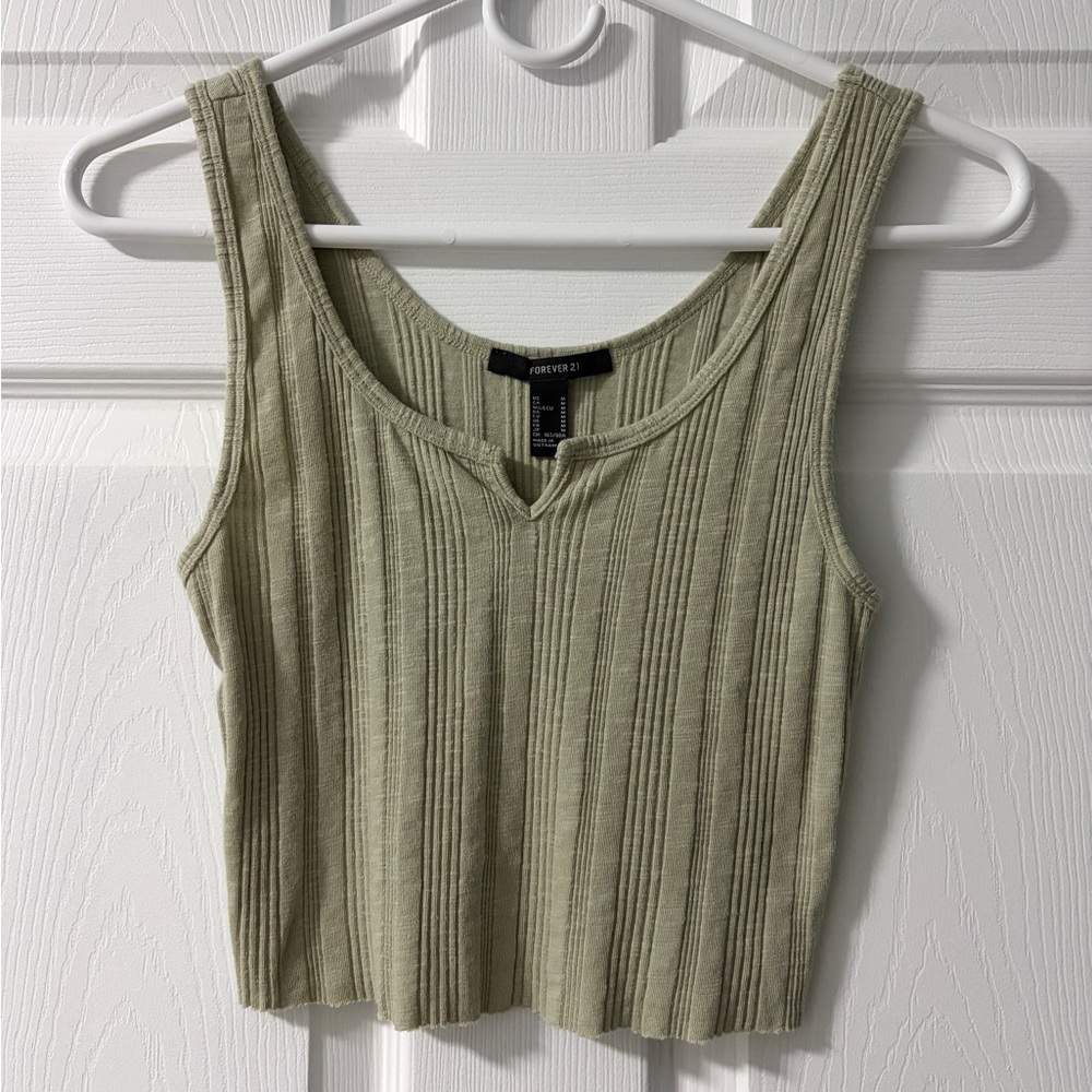 Forever 21 Sage Green Ribbed Crop Tank (Size M)